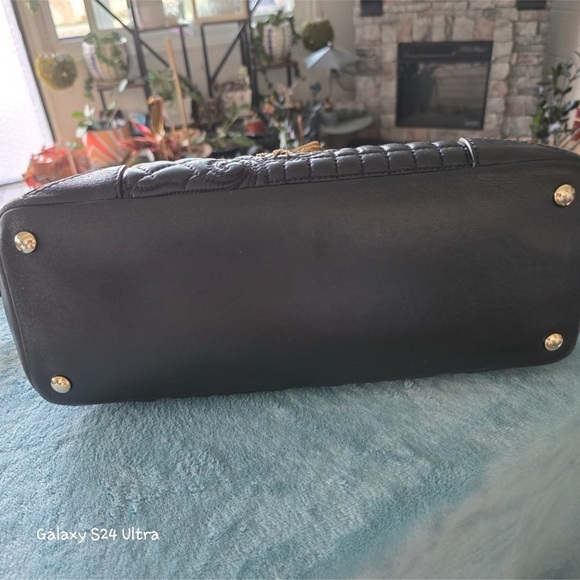 Versace Quilted Women's Bag - Picture 16 of 16